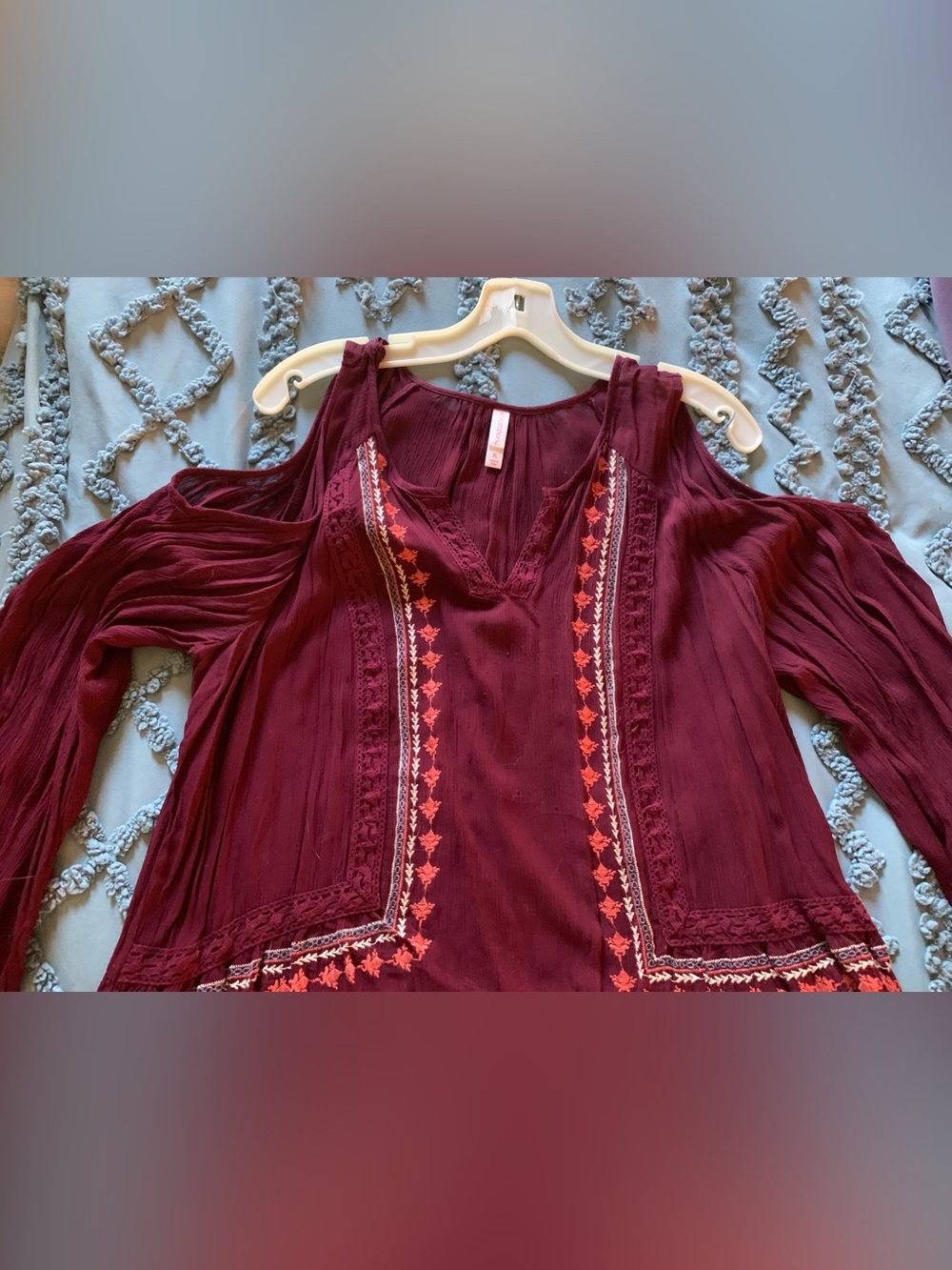 Xhilaration Burgundy Off-the-Shoulder Embroidered Peasant Tunic w/ Long Sleeves
